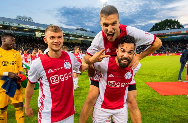 马刺目前过 马刺目前过