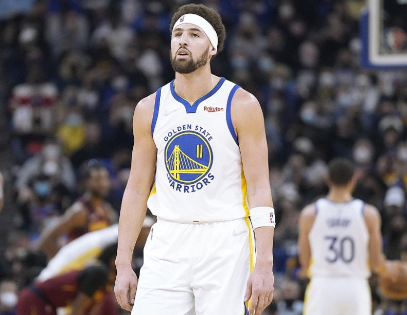 球员缺席训 球员缺席训